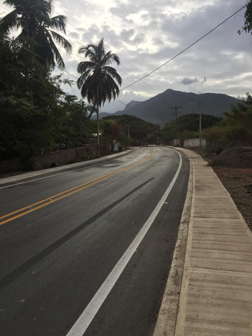 pavimentacion de la via cornejo puente gomez